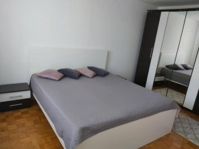 Apartman Mirna
